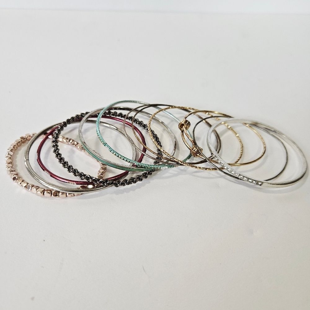 Lot Of 12 Vintage Bracelets Bangles Beaded Brass Steel Metal Rhinestone Charm
